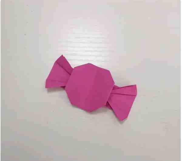 幼儿园手工折纸简单又好看(糖果)
