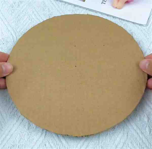 一年级手工做钟表图片教程分享